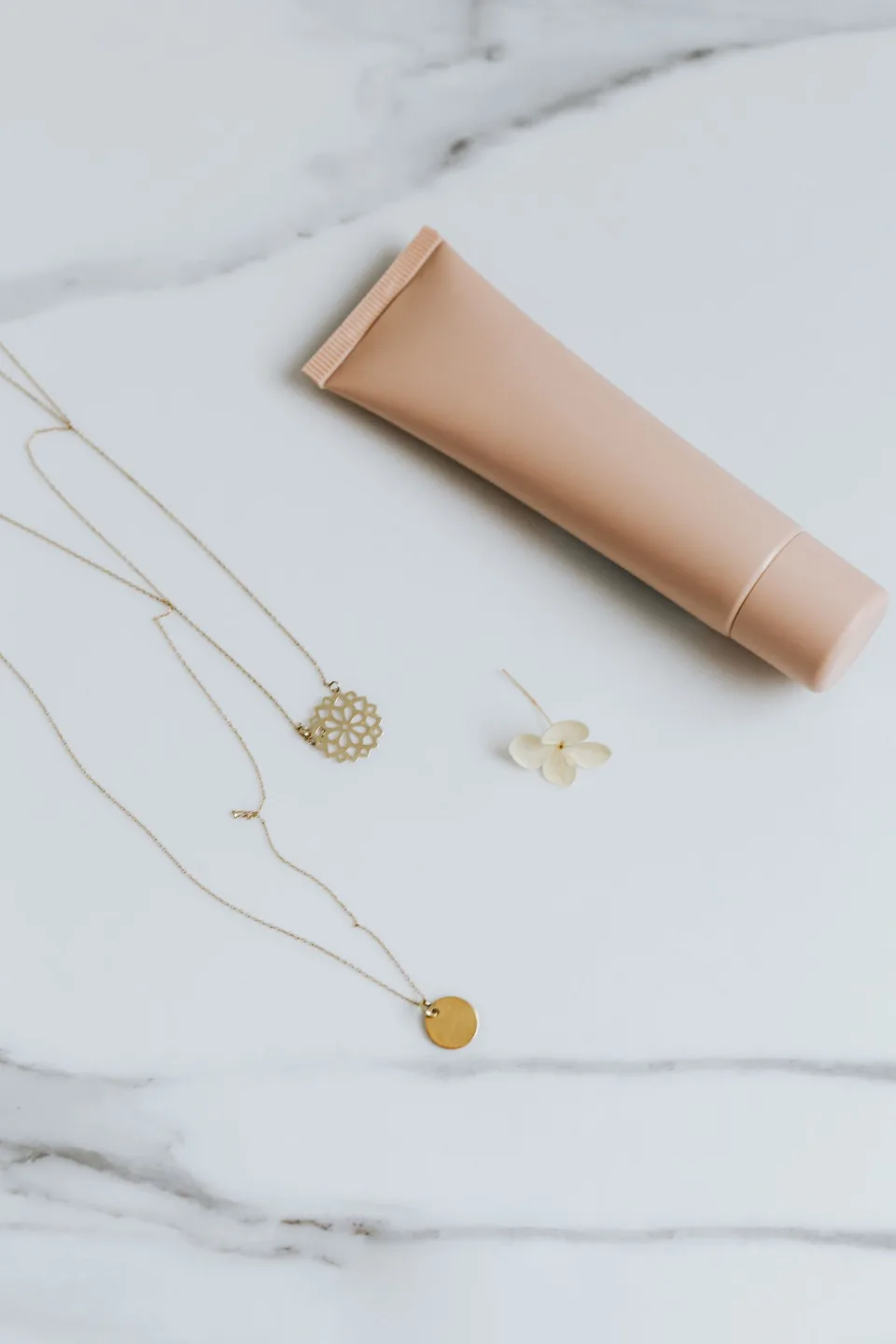 Tara Pendant — product view